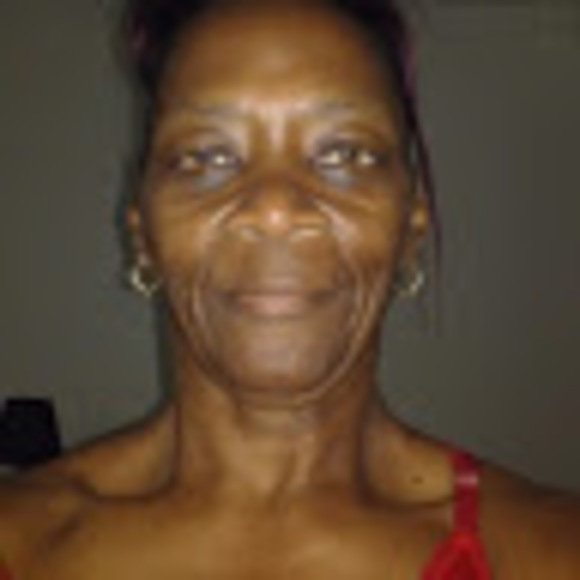 Meet your Posher, Gail - Picture 1 of 1